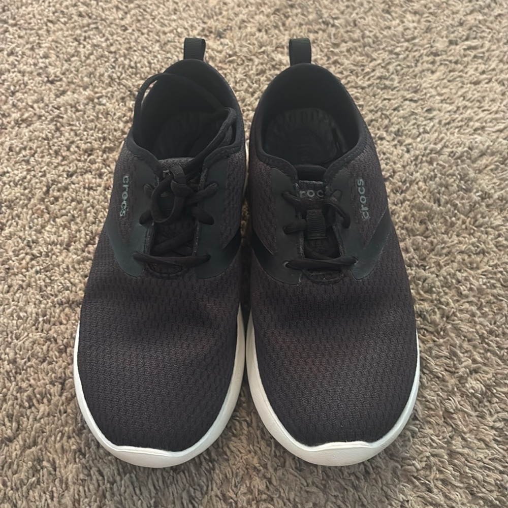 Crocs womens Literide Mesh Lace-up Sneaker size 9 - Picture 3 of 6